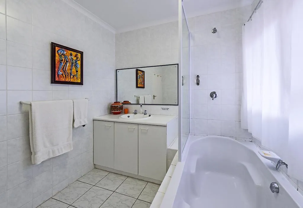 Summer Blue Guesthouse Port Elizabeth Sydafrika